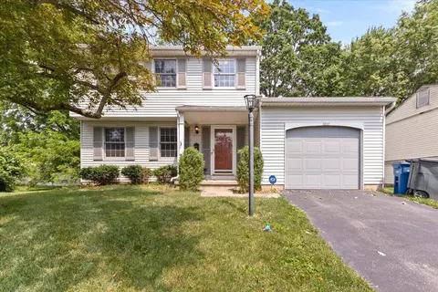 3800 Caracas Dr, Westerville, OH 43081