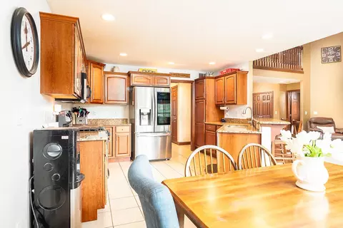 3473 Oakstone Dr, Ontario, OH 44903 photo 12