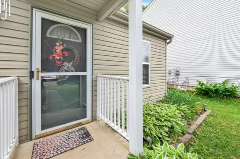 1525 Anderley Rd, Grove City, OH 43123