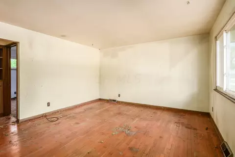316 Pingree Dr, Worthington, OH 43085 photo 2
