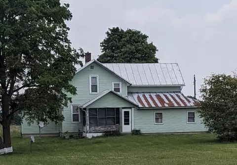 2939 Knauss Rd, Bucyrus, OH 44820