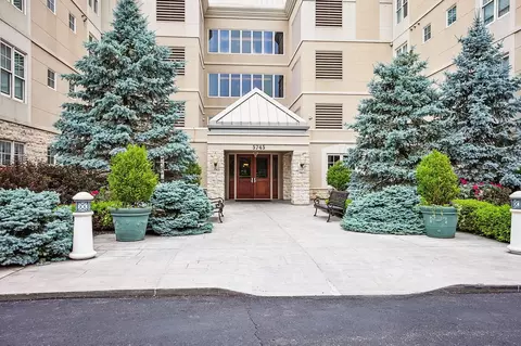 5745 Newbank Cir #300, Dublin, OH 43017