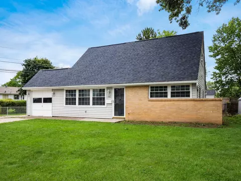 2861 Dennis Ln, Grove City, OH 43123