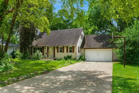 4991 Almont Dr, Columbus, OH 43229