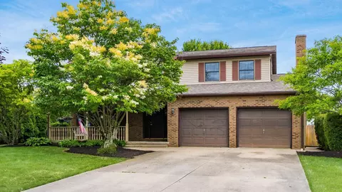 995 Chaumont Dr, Marion, OH 43302