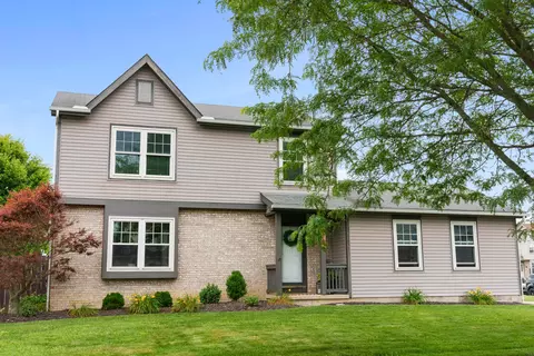 4162 Demorest Cove Ct, Grove City, OH 43123