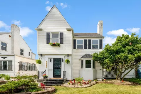 1790 Bide A Wee Park Ave, Columbus, OH 43205