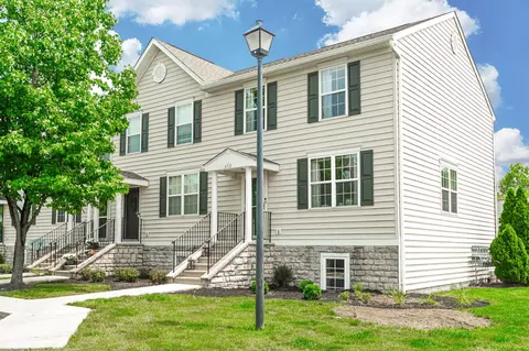 5718 Colts Gate Dr #43-571, New Albany, OH 43054
