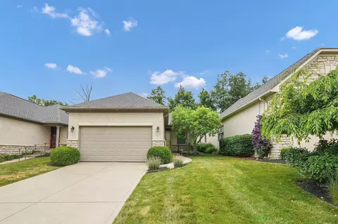 6062 Mcnaughten Grove Ln, Columbus, OH 43213