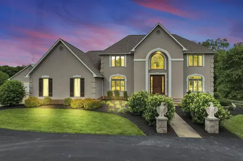 10446 Allen Rd, Pickerington, OH 43147