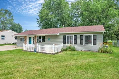 42 Maplewood Dr, Buckeye Lake, OH 43008