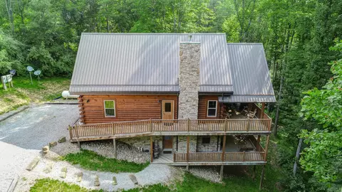 8562 Voris Rd, Logan, OH 43138 photo 4