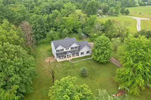 1043 Coover Rd, Delaware, OH 43015