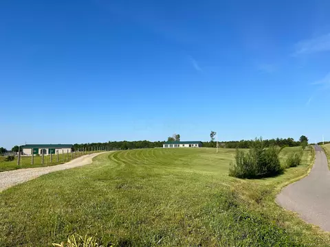 45 Clark Hill Rd, Waterford, OH 45786