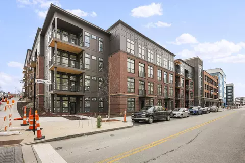 6640 Mooney St #308, Dublin, OH 43017