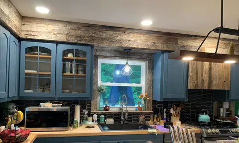 10085 Riley Chapel Rd, Howard, OH 43028
