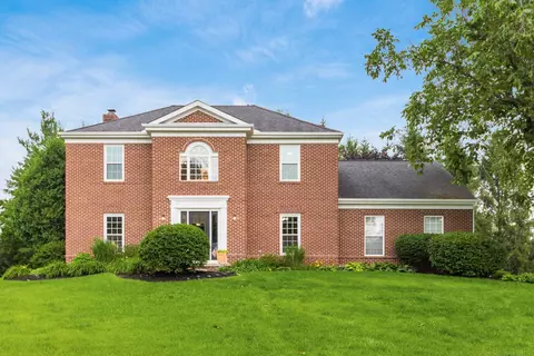 5815 Crystal Ct, Westerville, OH 43082
