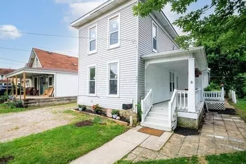 244 W 3rd St, Marysville, OH 43040