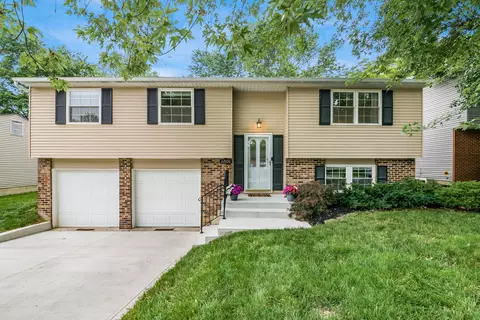 6501 Woodthrush Dr, Westerville, OH 43081