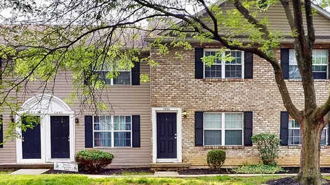 7890 Meadowhaven Blvd, Columbus, OH 43235