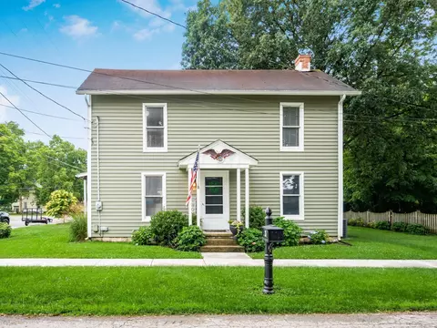 25 Atkinson St, Pataskala, OH 43062