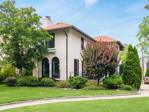 2606 Bexley Park Rd, Bexley, OH 43209