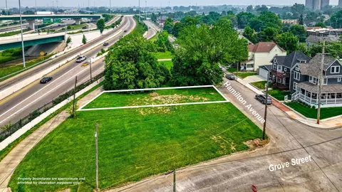 369 Hamilton Ave, Columbus, OH 43203