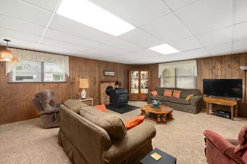 1032 Crestview Dr, Crestline, OH 44827 photo 12