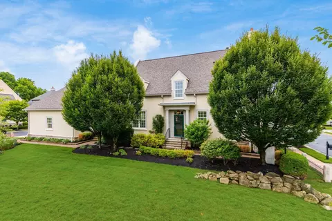 5738 Liscarroll Pl #88-573, Dublin, OH 43016