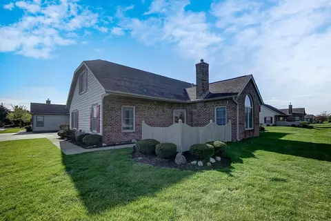 5955 Landings Pond Pl #20-595, Grove City, OH 43123
