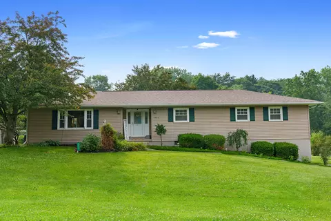 1325 Gumwood Dr NE, Lancaster, OH 43130