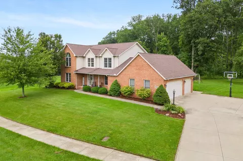 3740 Shangri La Ave E, Ontario, OH 44903