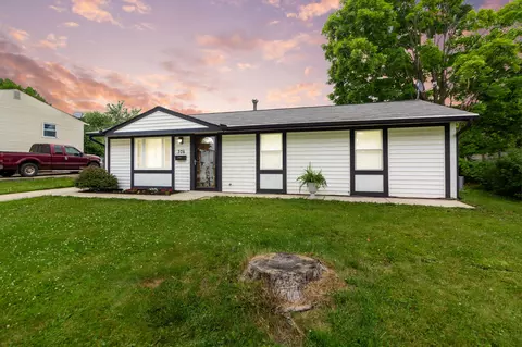 376 Banbury Dr, Columbus, OH 43230