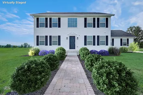 1158 Burnt Pond Rd, Ostrander, OH 43061