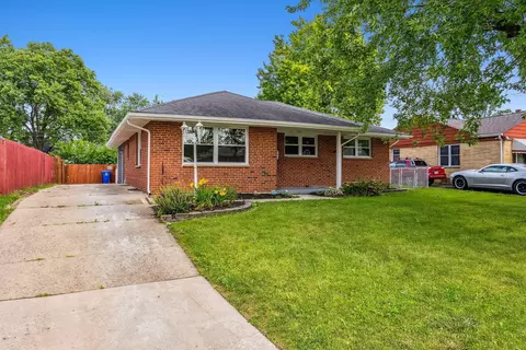 692 S Sylvan Ave, Columbus, OH 43204