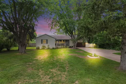 1018 Wil-mar Dr, Circleville, OH 43113
