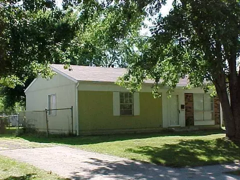 1178 Fairwood Ave, Marion, OH 43302
