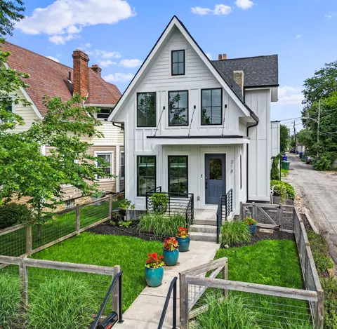 218 E 7th Ave, Columbus, OH 43201