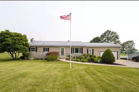 7569 Township Road 2, Thornville, OH 43076