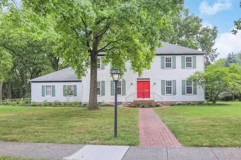 3710 Kennybrook Ln, Columbus, OH 43220
