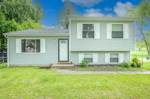 50 Lilac Ct E, Mansfield, OH 44907