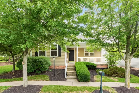 4907 Golf Village Dr, Powell, OH 43065