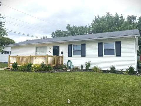 42 Deger Dr, London, OH 43140