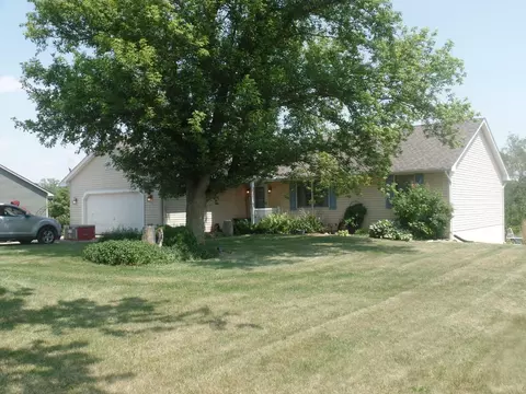 78 Jesse Dr, Wilmington, OH 45177