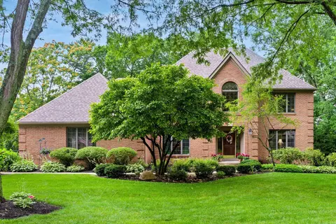 5215 Hampton Ln, Columbus, OH 43220