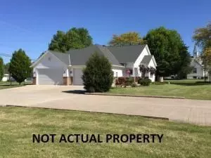 207 Dixon St, Edison, OH 43320 photo 4