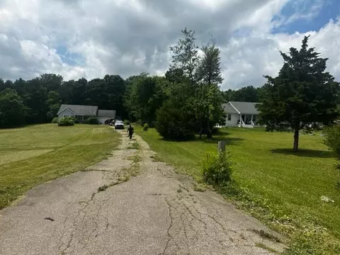 3955 Infirmary Rd, Dayton, OH 45439