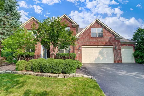 8652 Trail Lake Dr, Powell, OH 43065