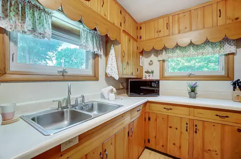 505 N Johnson St, Ada, OH 45810 photo 11