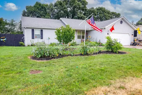1100 Oxley Dr, London, OH 43140